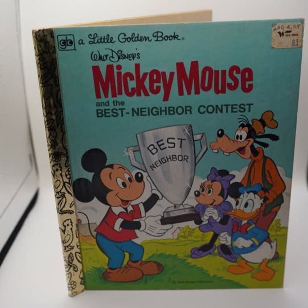 Walt Disney's Mickey Mouse and the Best-Neighbor Contest Little Golden Book